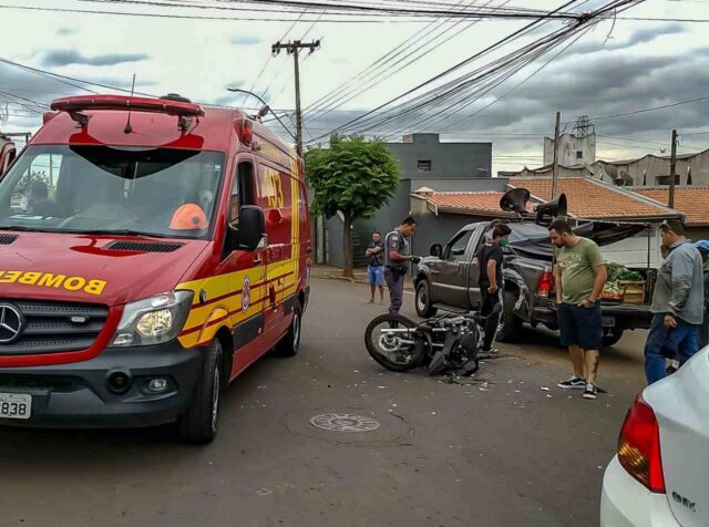Acidente envolvendo caminhonete e moto deixa uma vítima em Piracicaba
