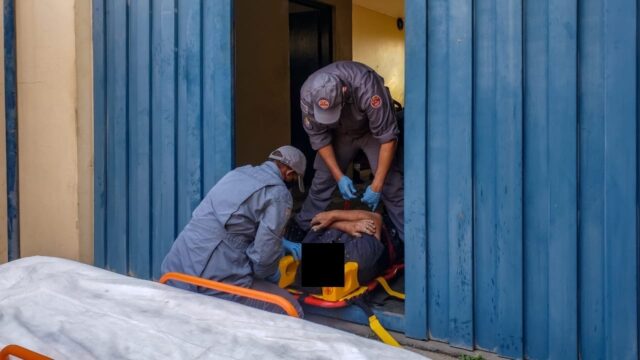 Em Piracicaba, homem de 62 anos cai de barração e é socorrido às pressas pelo resgate Em Piracicaba, homem de 62 anos cai de barração e é socorrido às pressas pelo resgate