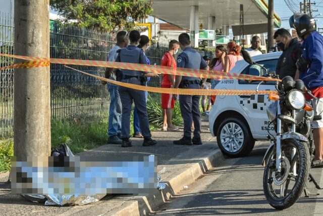 Uma foto do local do acidente que tirou a vida do jovem de 19 anos Uma foto do local do acidente que tirou a vida do jovem de 19 anos