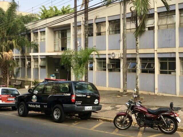 Foto da fachada do Plantão Policial de Piracicaba Foto da fachada do Plantão Policial de Piracicaba