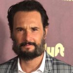 Rodrigo Santoro entra para o elenco de ‘Sessão de Terapia’ com personagem feito para ele