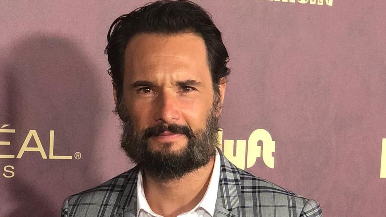 Rodrigo Santoro entra para o elenco de ‘Sessão de Terapia’ com personagem feito para ele