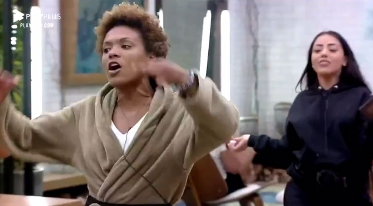 Em A Fazenda, Lidi chama Mirella de ‘ardilosa’ em briga após cantora tomar punição