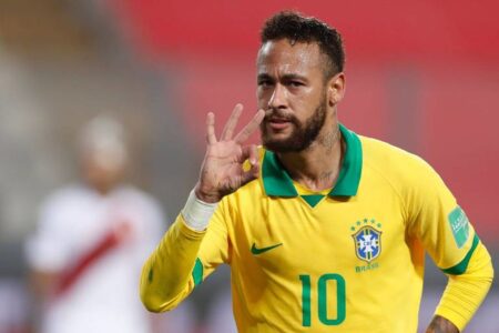 Neymar é cortado da seleção brasileira após exame