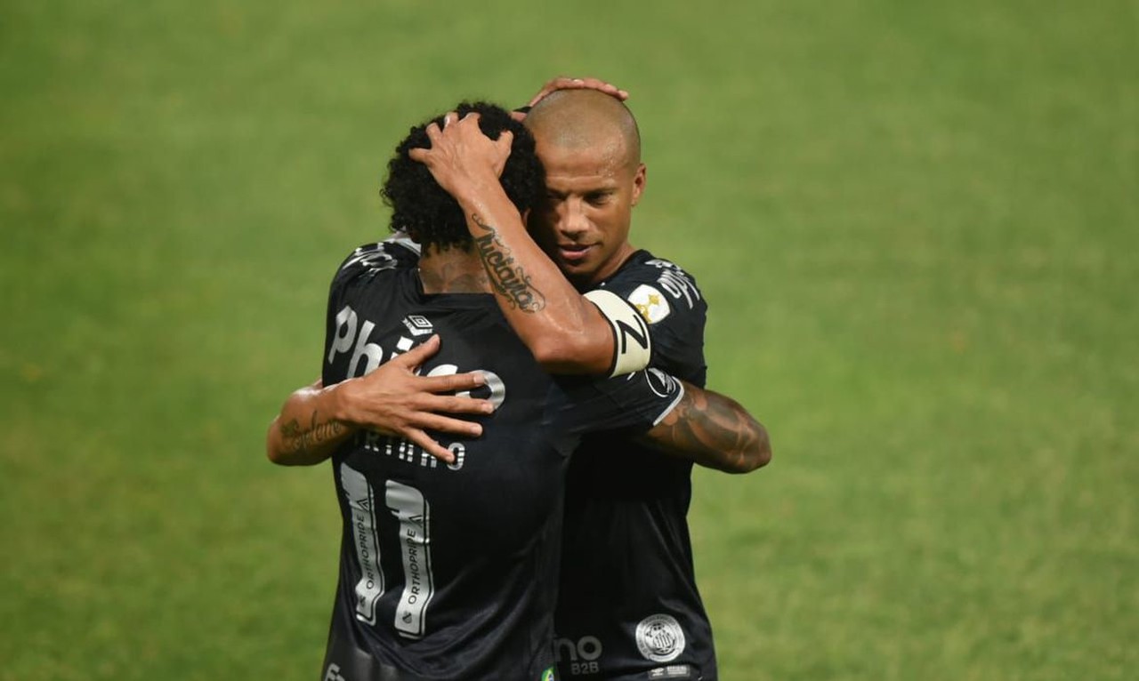 Santos esquece política com melhor campanha na Liberta e ‘volta’ de Sánchez