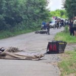 Motoqueiro morre após enroscar em fios e ser arrastado por caminhão