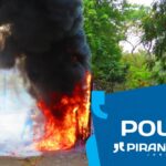 Fogo consome pneus e árvore nesta tarde (28), em Piracicaba (SP)