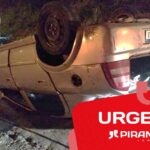 Carro com duas crianças capota em Piracicaba (SP); bombeiros e SAMU fazem socorro
