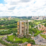 Mercado imobiliário continua em crescimento e imóveis comerciais se destacam