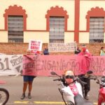 Em protesto, motoboys dizem que iFood paga menos de R$ 3 por entrega em Piracicaba (SP)