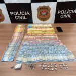 Dise de Piracicaba prende traficante e apreende adolescente que abasteciam ponto de tráfico
