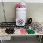Em Piracicaba, Polícia Militar prende mulher que guardava quilos de drogas para integrante do PCC