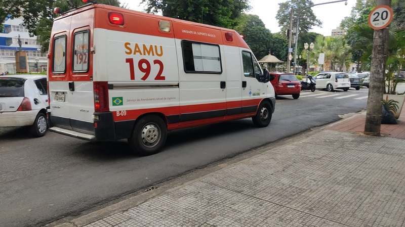 Criança é atropelada por carro no Centro de Piracicaba (SP)