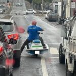 Homem é flagrado andando com Jet Ski adaptado pelas ruas de Piracicaba (SP)