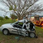 Jovem vítima de acidente entre carro e caminhão segue intubado em hospital de Piracicaba