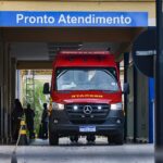 Homem fica com o tendão da mão pendurado após levar facada durante briga em Piracicaba