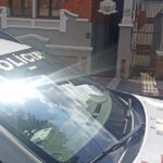 Indivíduo invade farmácia em Piracicaba e tenta agarrar e passar as mãos nas partes íntimas de funcionária