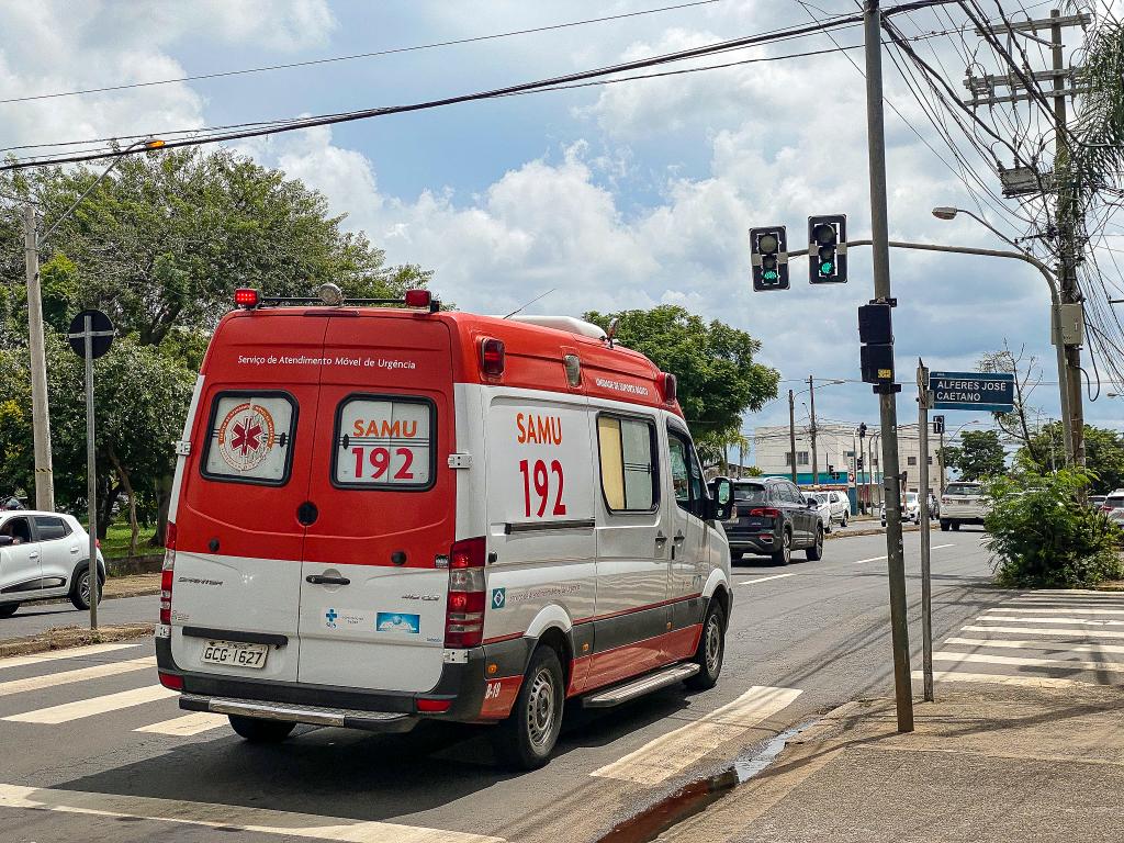 Mulher sobrevive a 15 minutos de parada cardíaca graças ao atendimento do Samu em Piracicaba