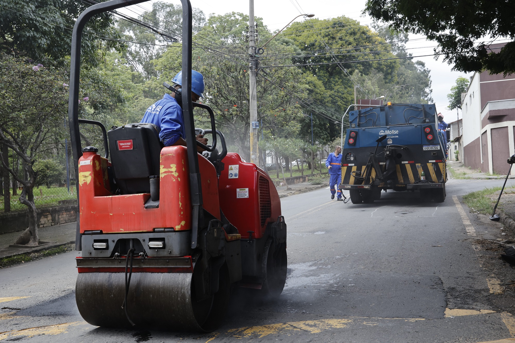 30 vias receberam serviços de tapa-buraco na última semana em Piracicaba (SP)