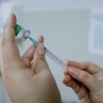 Vacinação noturna contra gripe e febre amarela é reduzida em Piracicaba por baixa procura