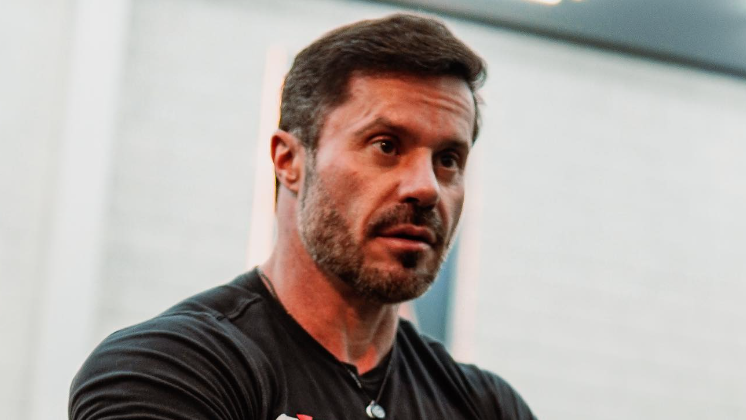 Treinador famoso é investigado em esquema para fabricação de até 16 toneladas de crack, diz PF