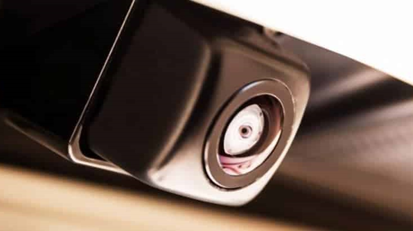 Homem é preso acusado de esconder câmera em vestiário feminino