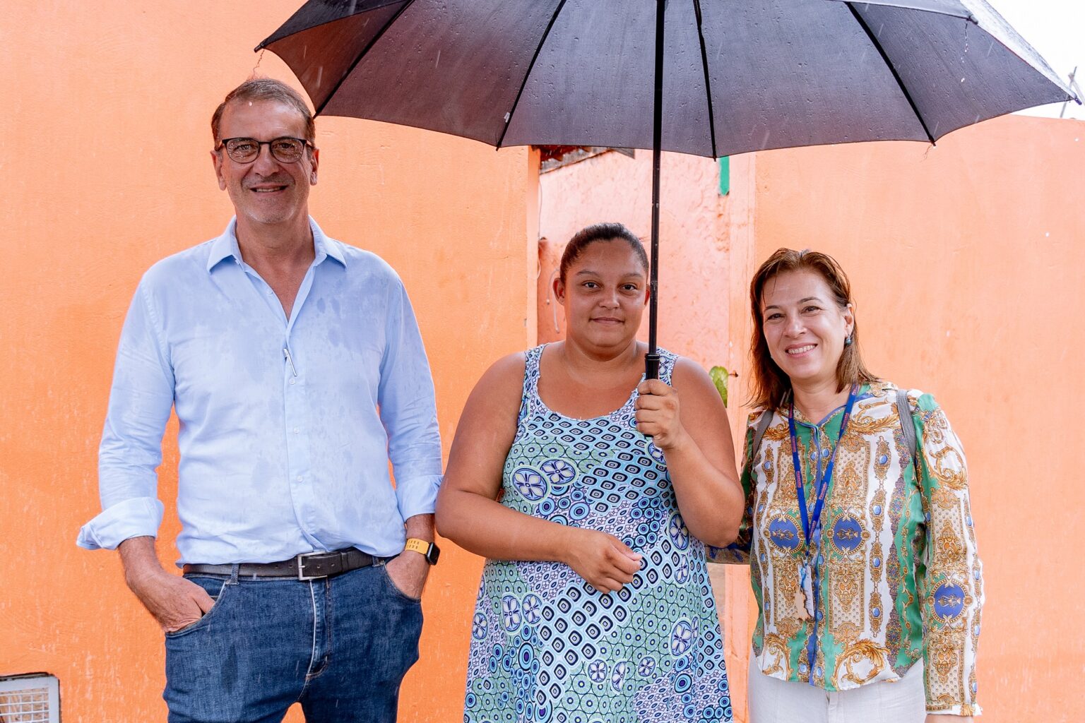 Prefeito visita casas reformadas pelo Programa Viver Melhor no Parque dos Sabiás