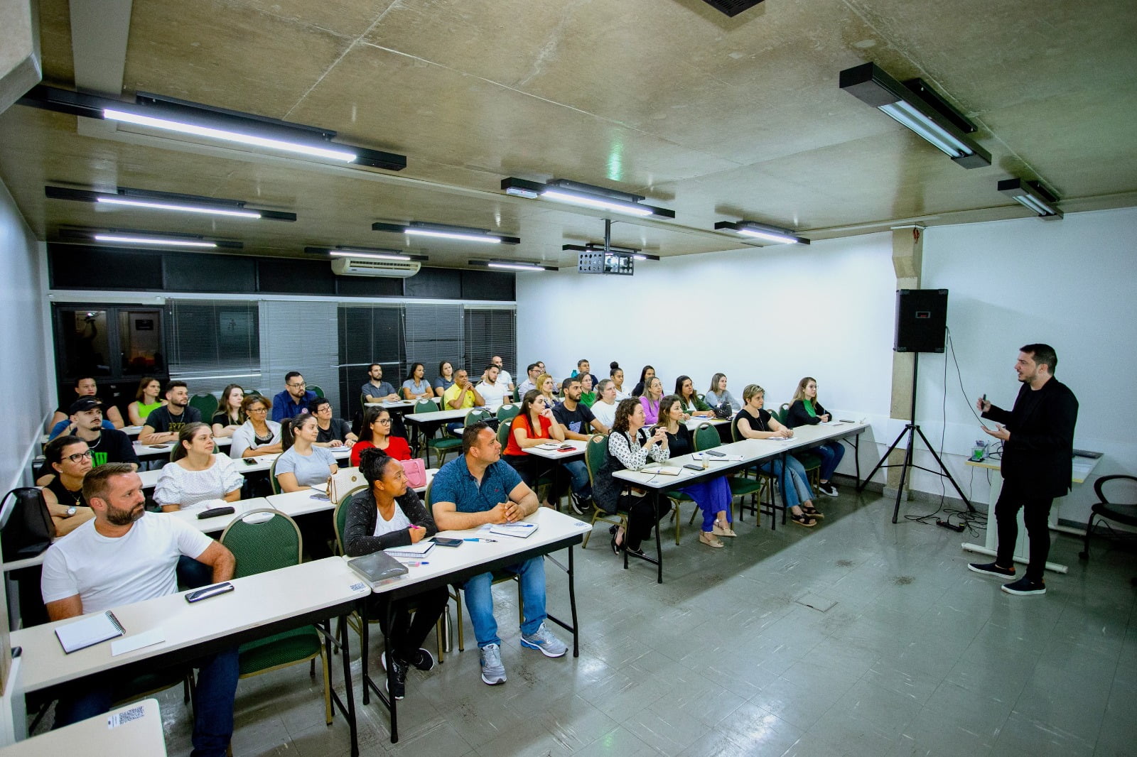 Escola de Negócios da Acipi recebe, até dia 15, inscrições para vestibular da Faculdade do Comércio