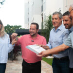 Encerramento da campanha ‘Acipi+Presente’ é marcado por emoção e entrega das chaves de apartamento sorteado