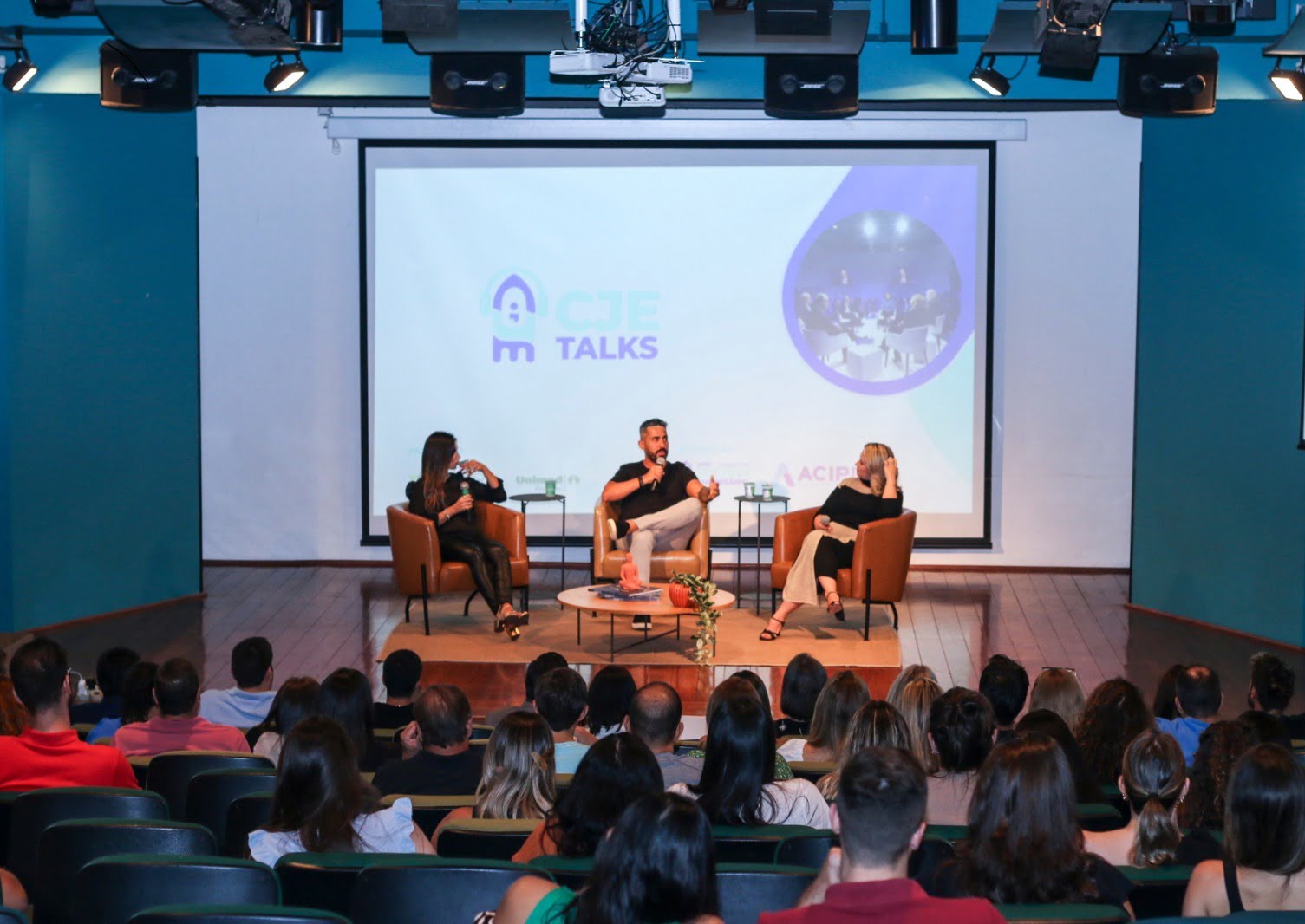 Empresários compartilham histórias de erros e aprendizados na edição de abril do CJE Talks Acipi