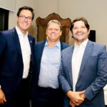 Alex Madureira se reúne com Tarcísio de Freitas para discutir estratégias de desenvolvimento para Piracicaba e região
