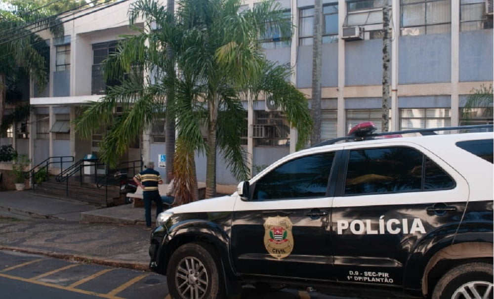 Pai de ex-esposa agride casal durante desentendimento em Piracicaba; BO foi registrado na delegacia