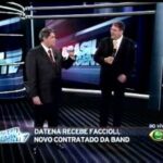 “Olha hora, olha hora”: Fachiolli destrói carreira e ‘bordão’ é registrado pela Band e Record: Datena volta da Record recebendo R$ 1 milhão a menos por mês