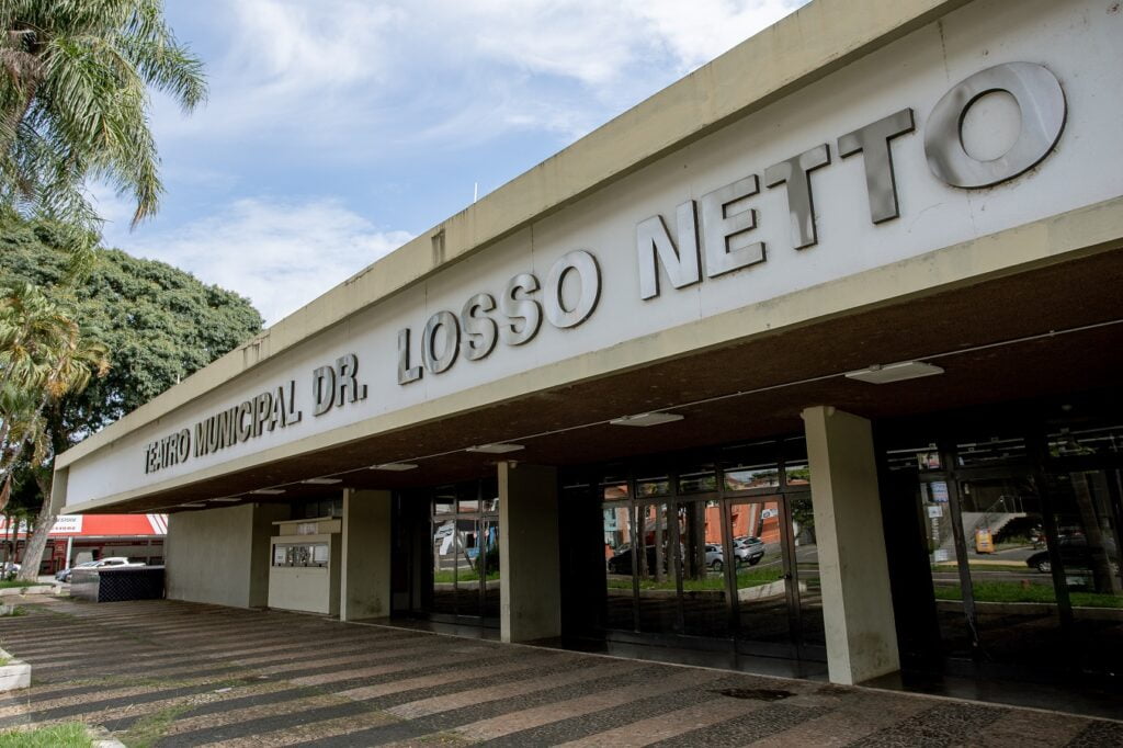 Com investimento de R$ 563 mil, sistema de ar-condicionado do Teatro Municipal Dr. Losso Netto será trocado