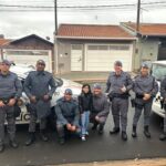 Policiais militares realizam visita especial de aniversário para fã em Piracicaba