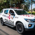 Abordado no Centro de Piracicaba, homem ameaça PMs de morte e ostenta riqueza para intimidar