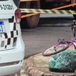 Menina de 7 anos morre atropelada por caminhão da coleta de lixo
