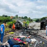 Grave acidente em rodovia envolvendo três veículos deixa 38 mortos