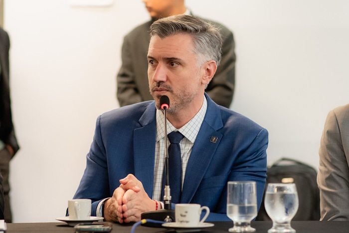 “É urgente uma lei de fiscalização”, alerta Marchese após tragédia que matou jovem em igreja histórica