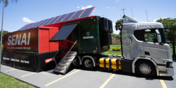 Escola Móvel do SENAI-SP leva conscientização sobre Economia Circular a Piracicaba e todo Estado