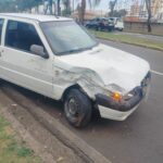 Motorista de caminhonete bate em Uno e foge sem prestar socorro em Piracicaba
