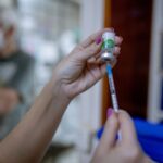 Saúde amplia vacinação contra a gripe; em dois dias, mais de 4 mil pessoas foram imunizadas