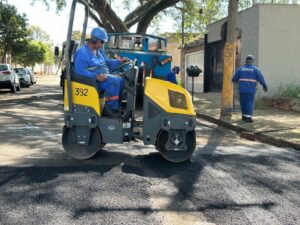 20-vias-em-17-bairros-receberam-servicos-de-tapa-buraco-na-ultima-semana-1024×768