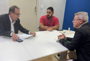Helinho-Zanatta-apresenta-projetos-a-equipe-do-FNDE-1024×689