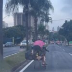 Homem é flagrado descendo avenida com carrinho de compras em Piracicaba