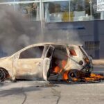 Carro com duas crianças e motorista pega fogo em avenida movimentada de Piracicaba