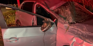 Passageiro é socorrido em estado grave em acidente na estrada do Pau Queimado em Piracicaba