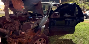 Mulher fica ferida após capotar veículo em frente à Havan, em Piracicaba