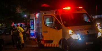 Três carros se envolvem em acidente na rodovia Geraldo de Barros, em Piracicaba