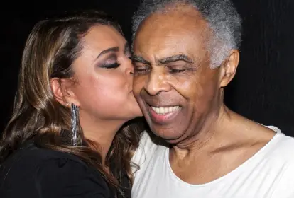 Preta Gil passou mal antes de ter último pedido atendido ao saber que estava falecendo: morrer no Brasil, apurou Roberto Cabrini